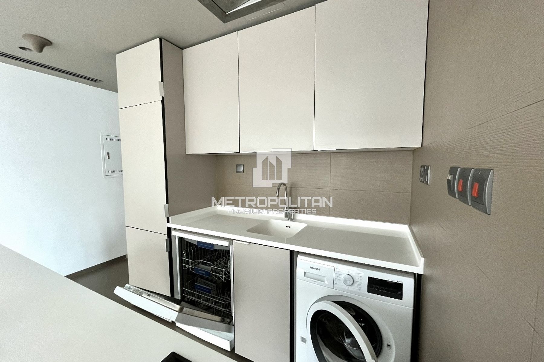 Image - West Avenue Tower, Dubai Marina, Dubai | Project - Apartment