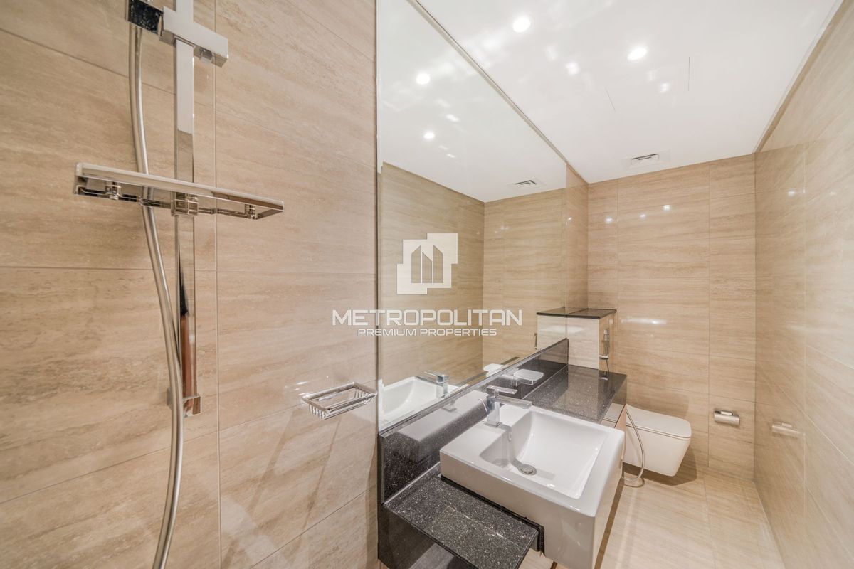 Vacant Jan 20th | Prime Location | Spacious 1 Bed photo-5