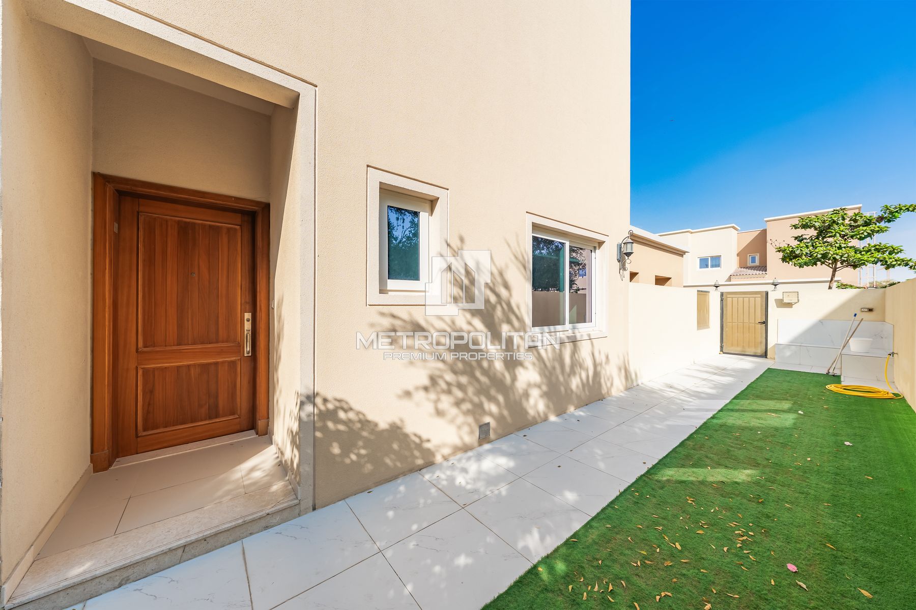 Close to Park | Spacious Property | Corner Unit photo-2