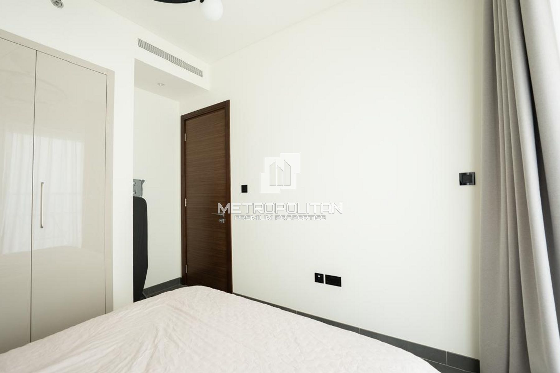 Image - The Crest Tower A, , Dubai | Project - شقة