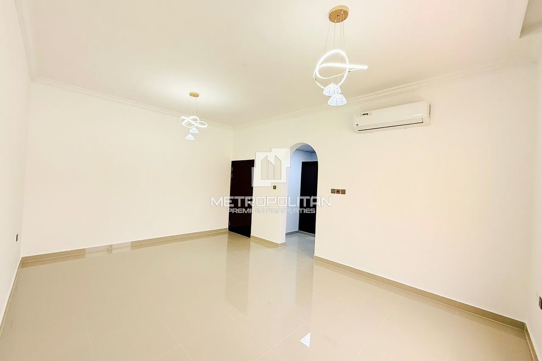 Image - Al Quoz 4 Villas, Al Quoz, Dubai | Project - فيلا