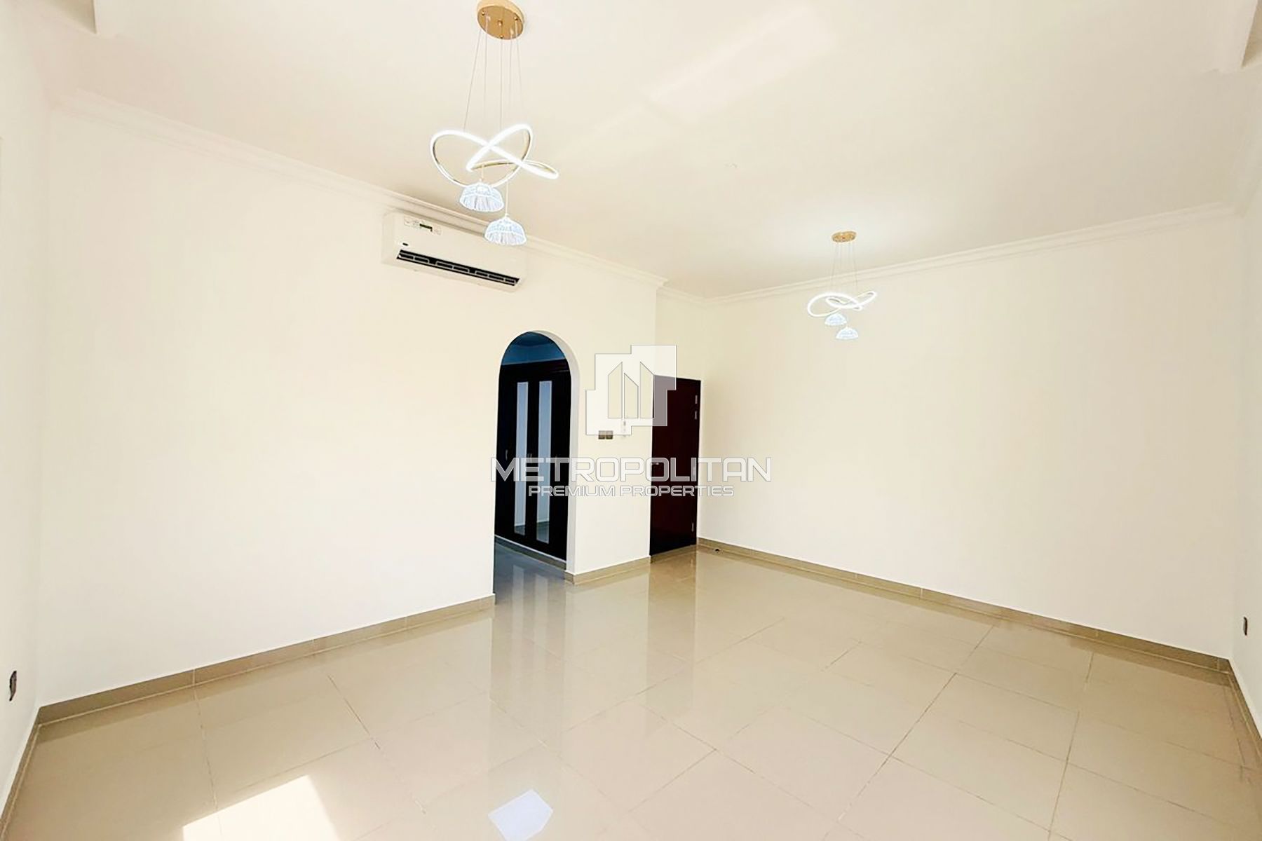 Image - Al Quoz 4 Villas, Al Quoz, Dubai | Project - فيلا