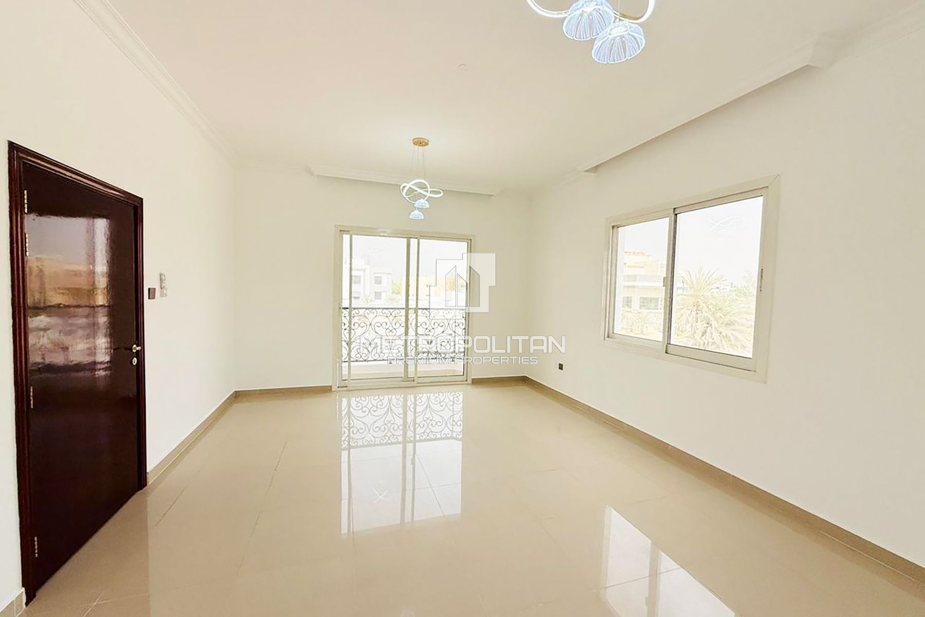 Image - Al Quoz 4 Villas, Al Quoz, Dubai | Project - فيلا