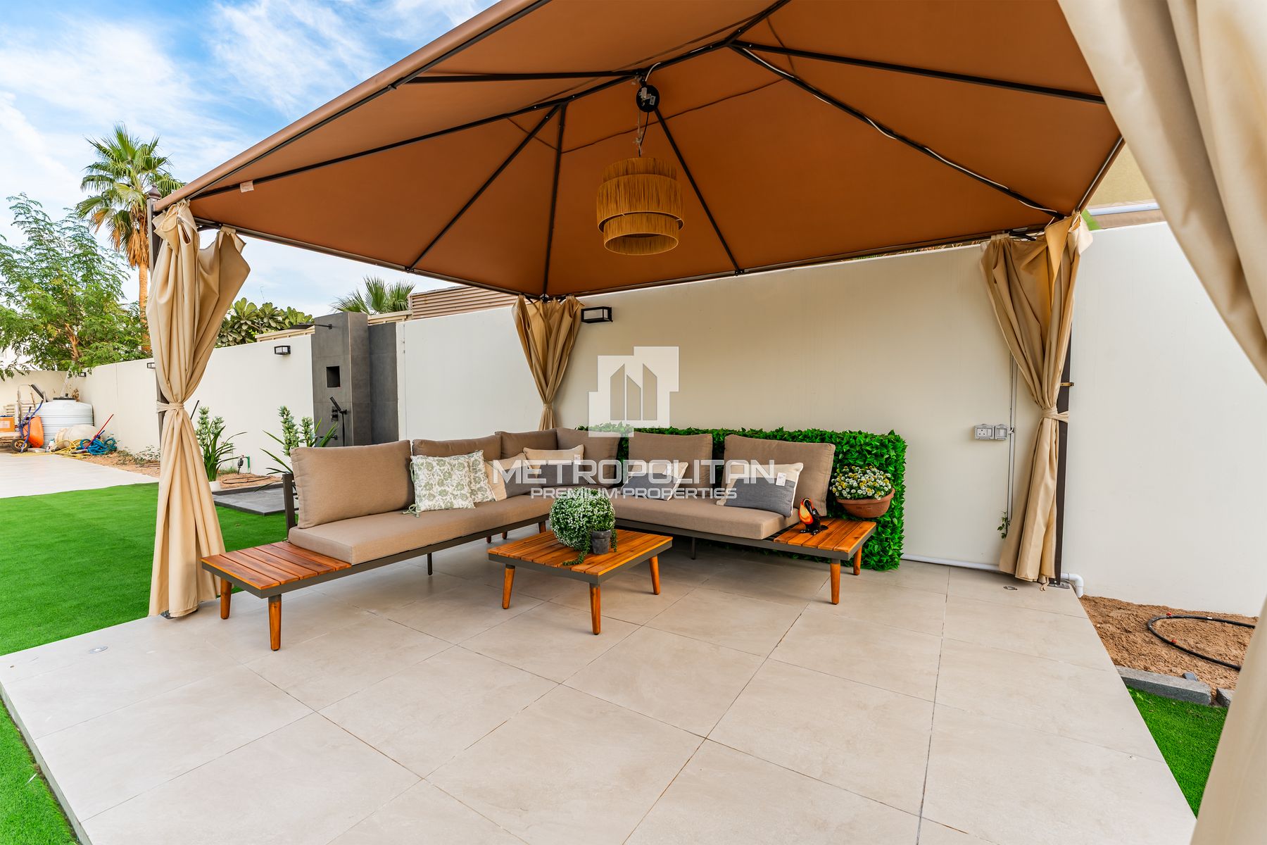 Image - Meadows 2, Meadows, Dubai | Project - Villa