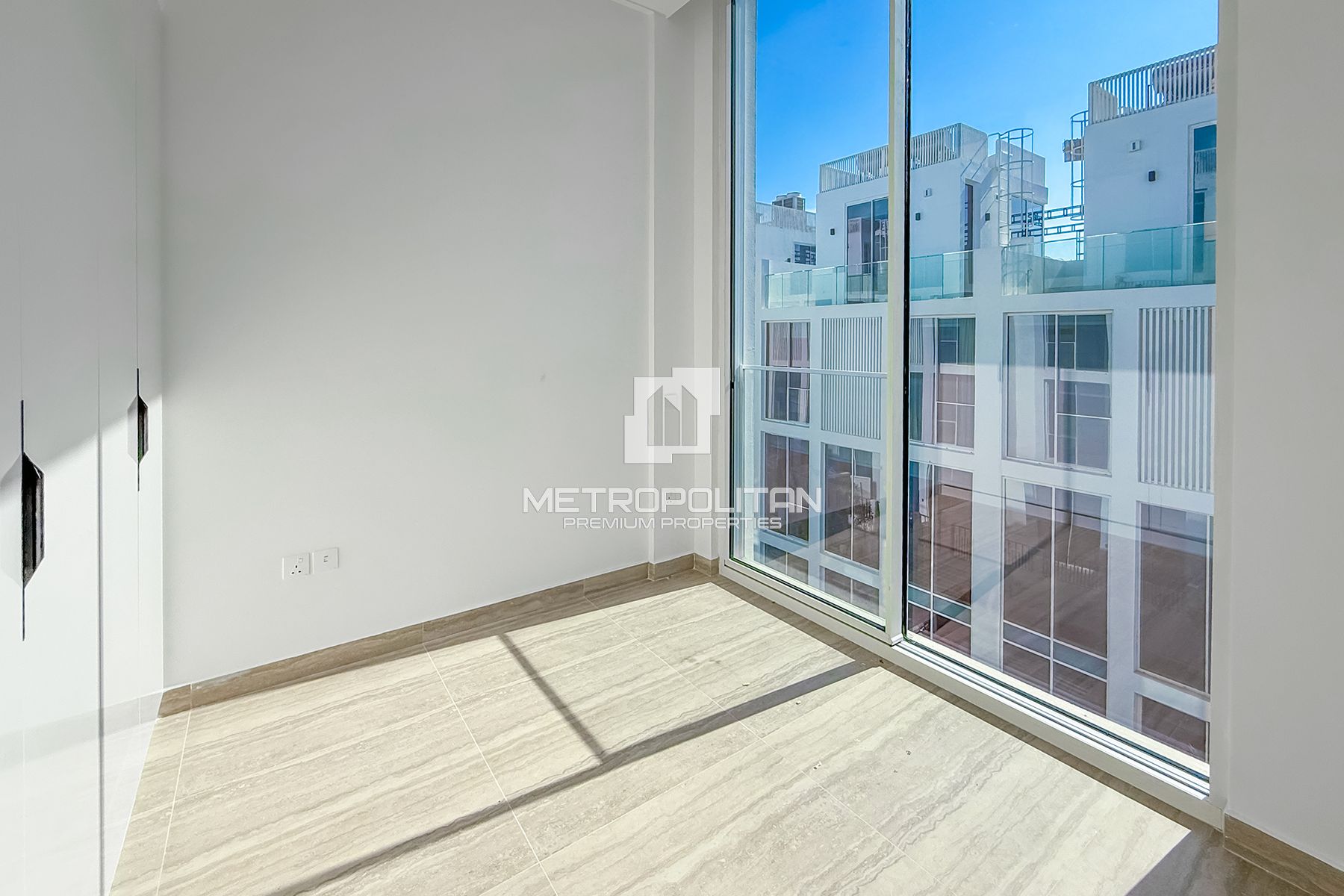 4-комнатный таунхаус в аренду в Al Barari – MPR-8629 photo-1