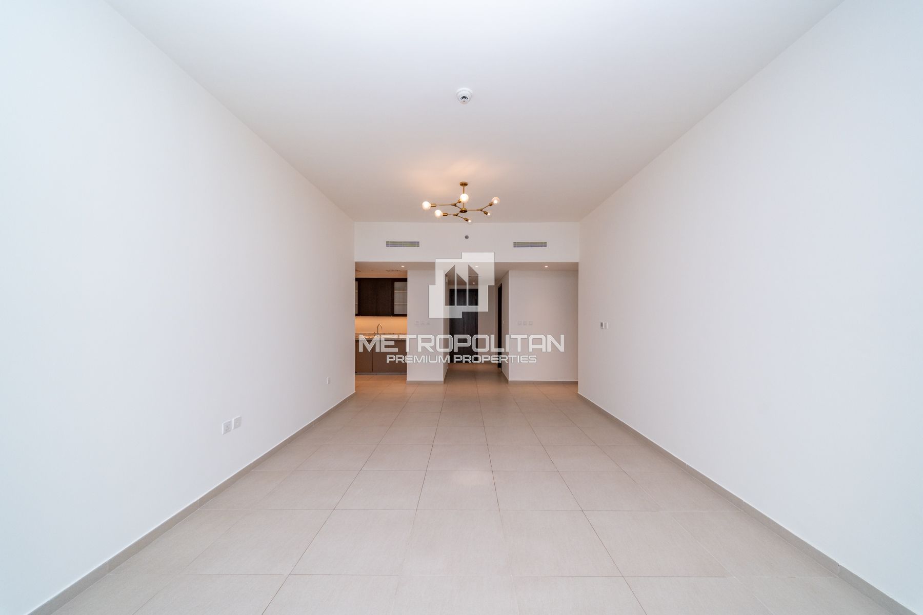 Elegant 2Bed Apartment | Prime Location | Vacant photo-10