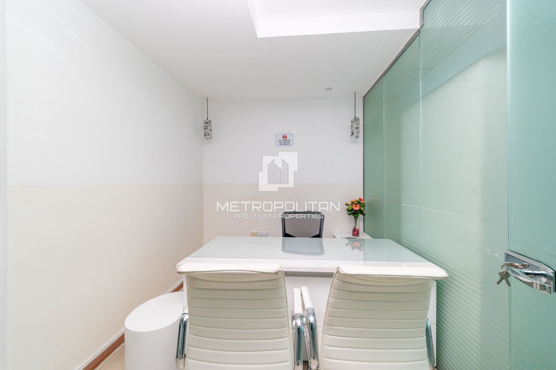Furnished Office | Prime Location | Ready to Move photo-7