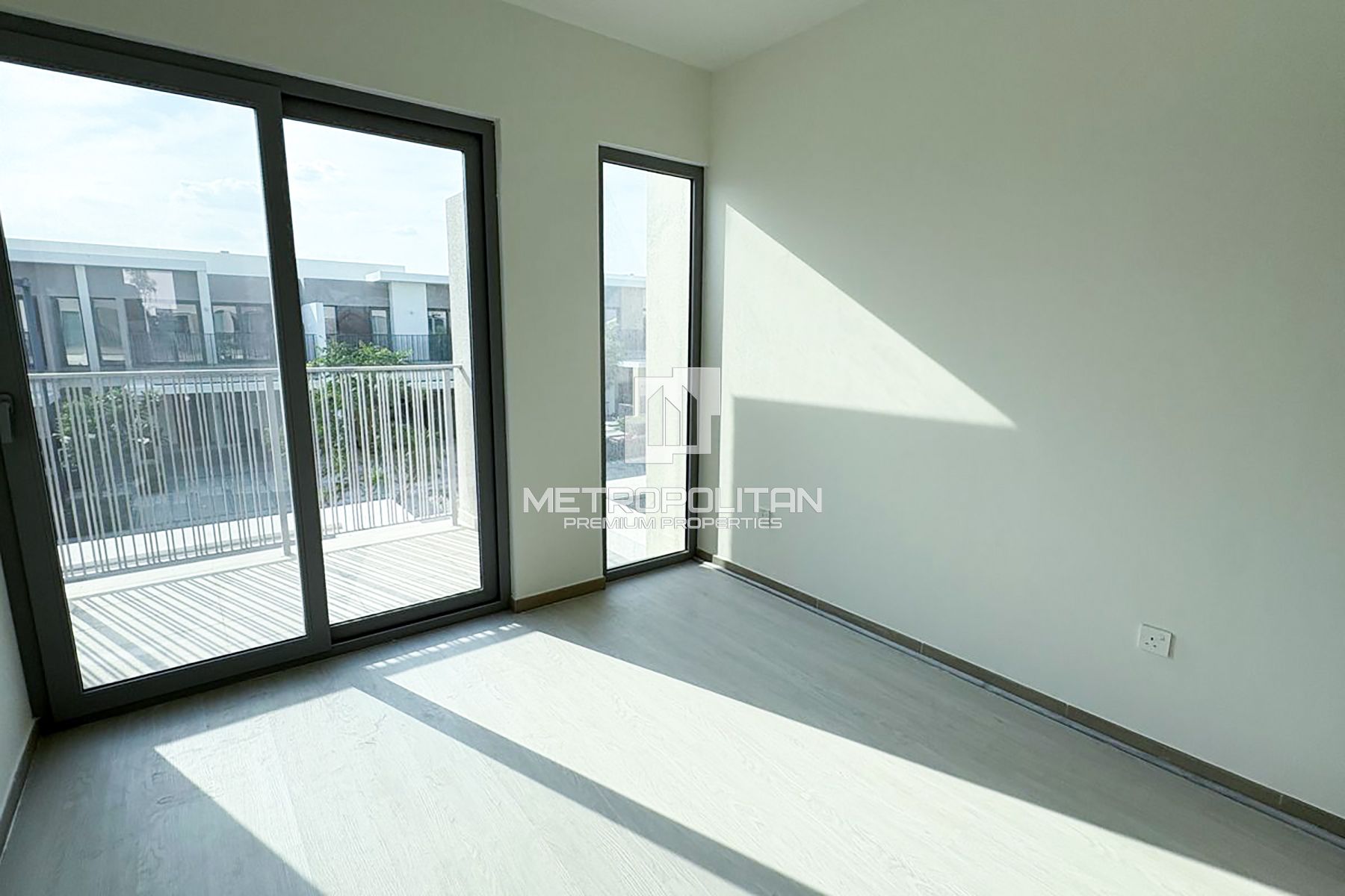 Vacant | Landscaped Garden | Unfurnished photo-3