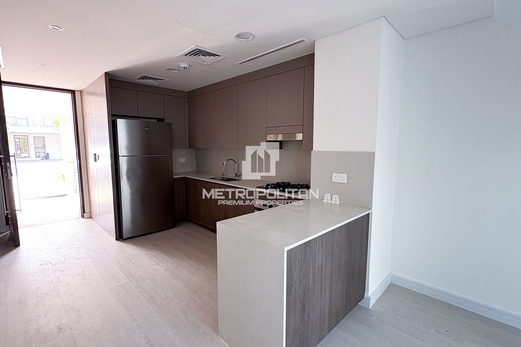 Vacant | Landscaped Garden | Unfurnished photo-6