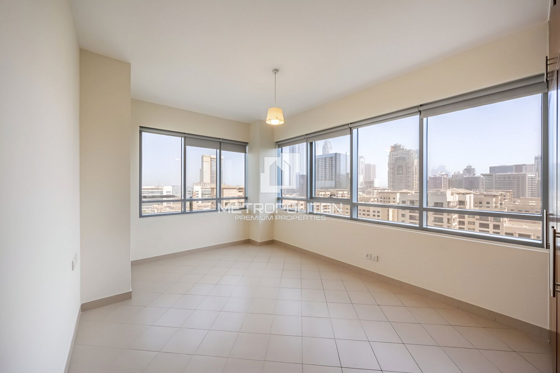 Image - Golf Tower 1, The Views, Dubai | Project - شقة