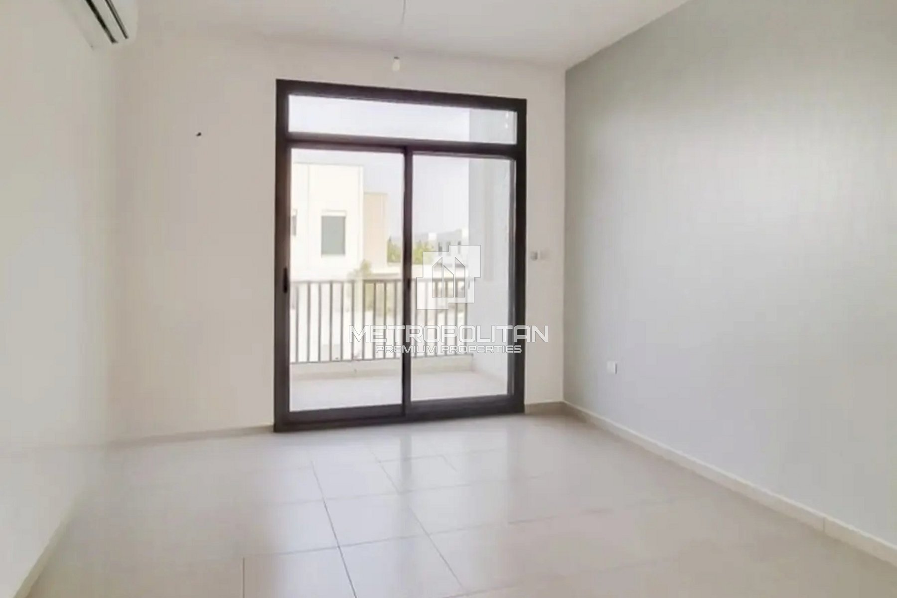 3BR Townhouse for Rent in Town Square – MPR-8678 photo-1