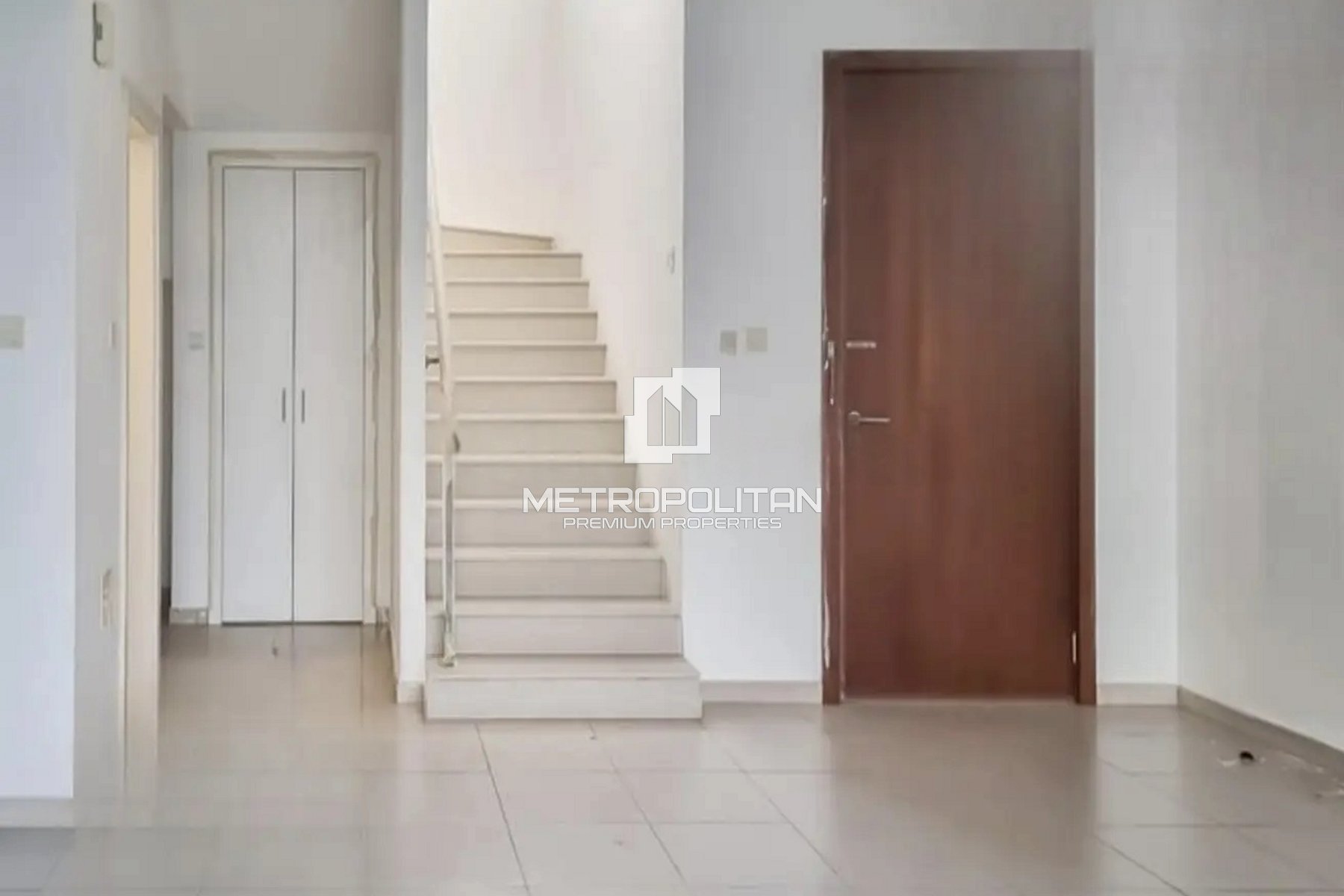 3BR Townhouse for Rent in Town Square – MPR-8678 photo-3