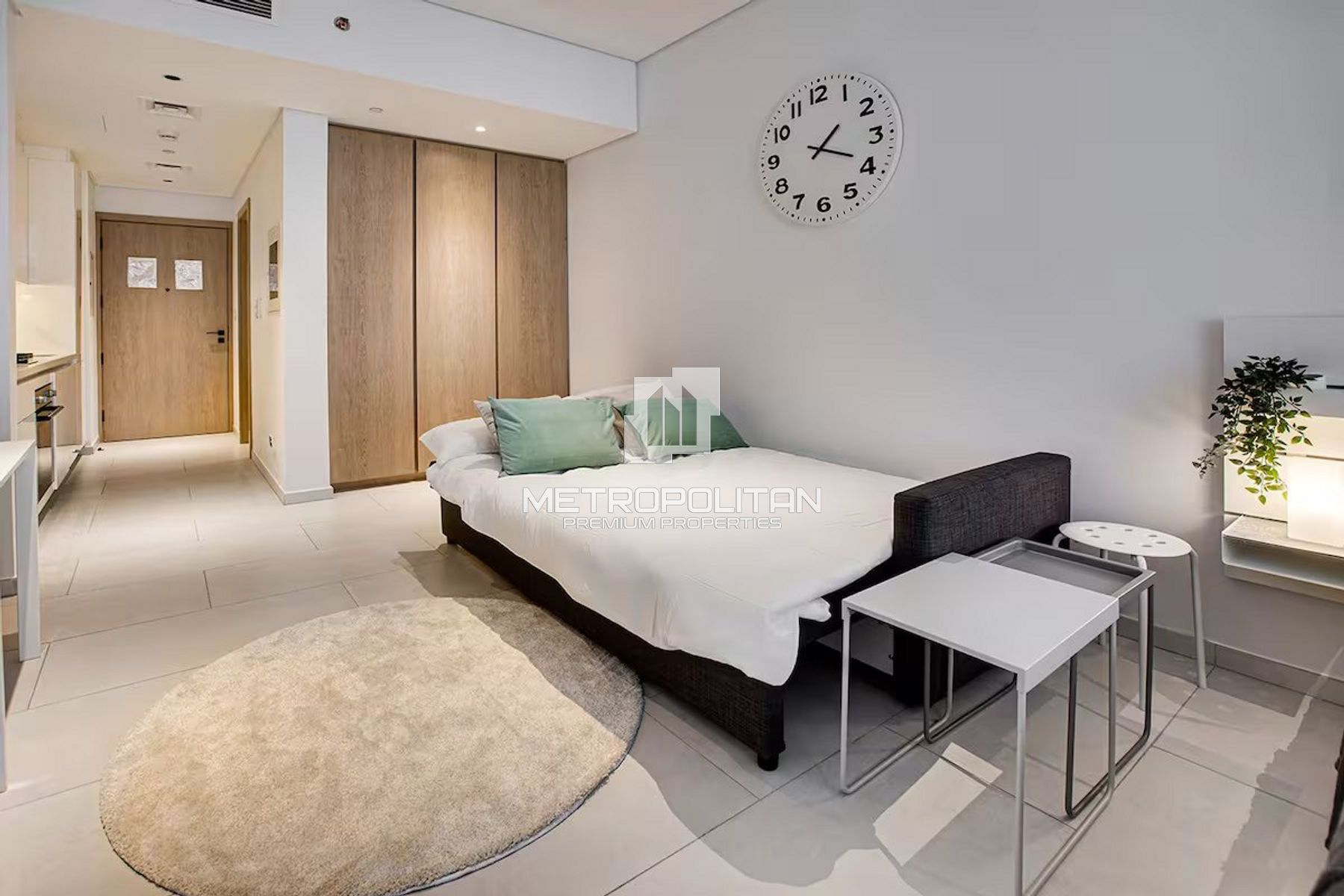 Fully Furnished | Spacious | Vacant 31st Jan 2026 photo-2