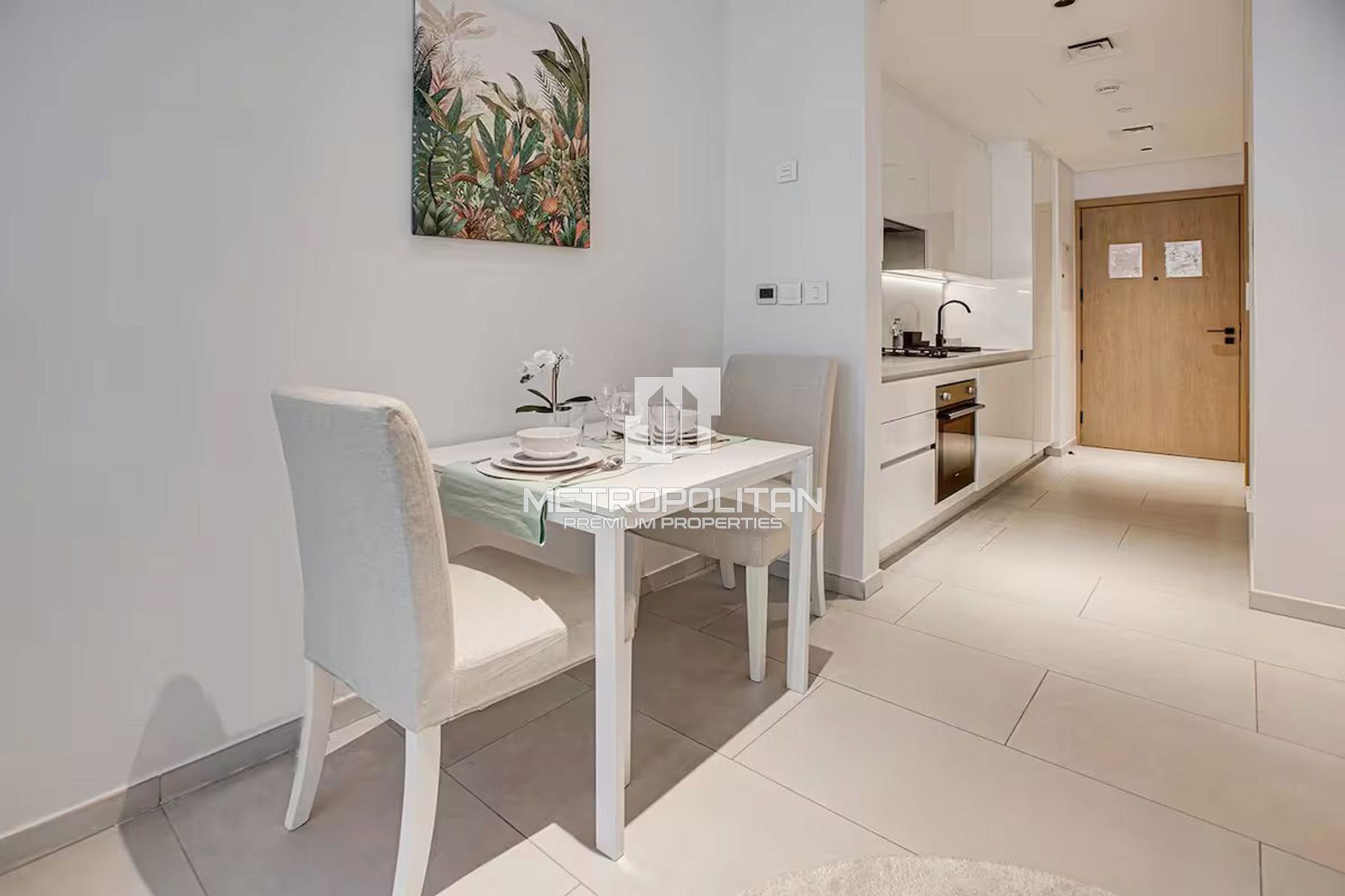 Fully Furnished | Spacious | Vacant 31st Jan 2026 photo-4