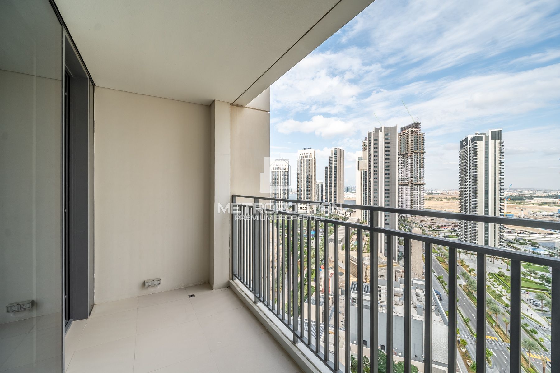 Image - 17 Icon Bay, Dubai Creek Harbour (The Lagoons), Dubai | Project - شقة