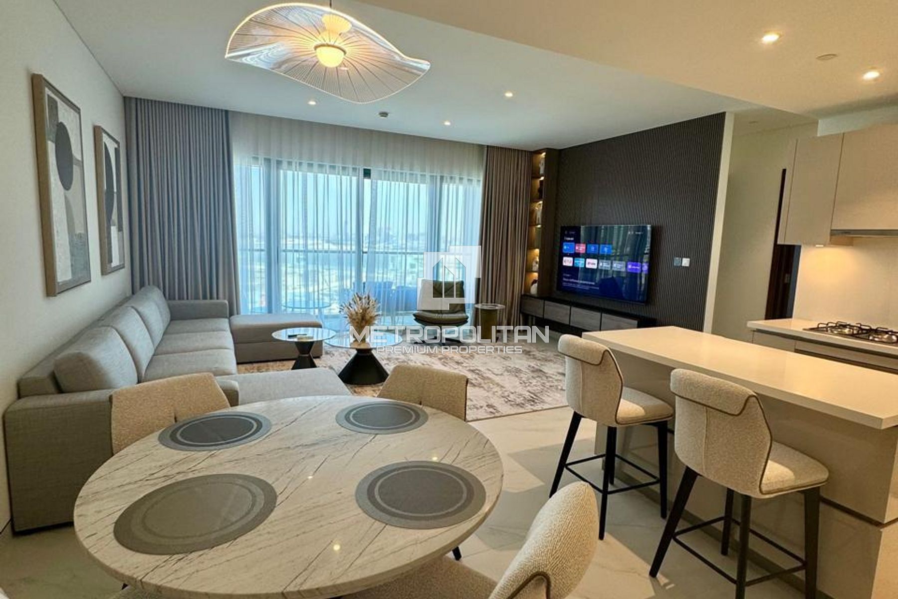 Ready To Move | Fully Furnished | Spacious photo-0