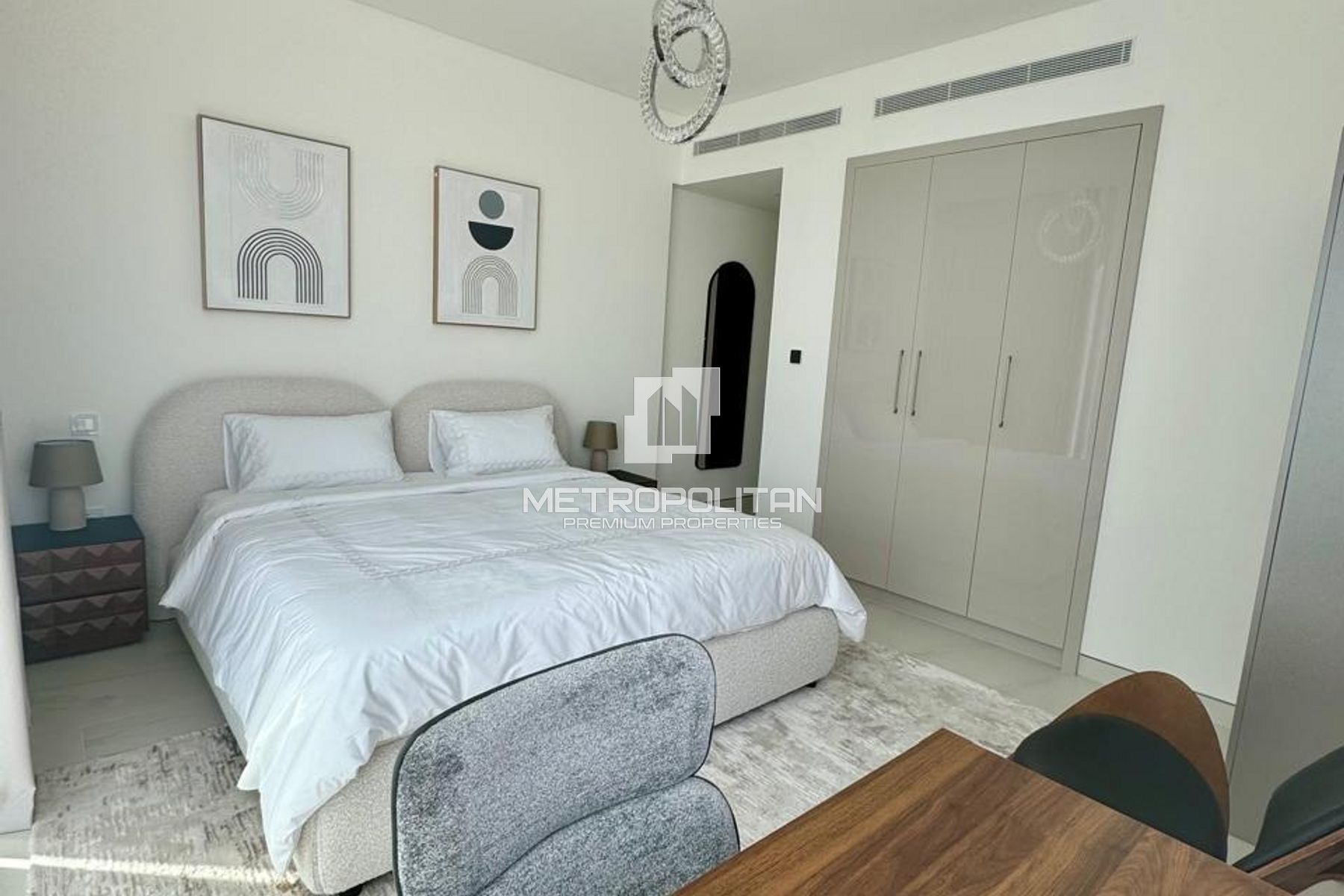 Ready To Move | Fully Furnished | Spacious photo-5