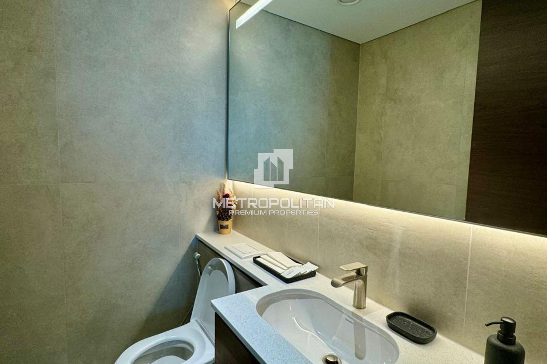 Ready To Move | Fully Furnished | Spacious photo-7