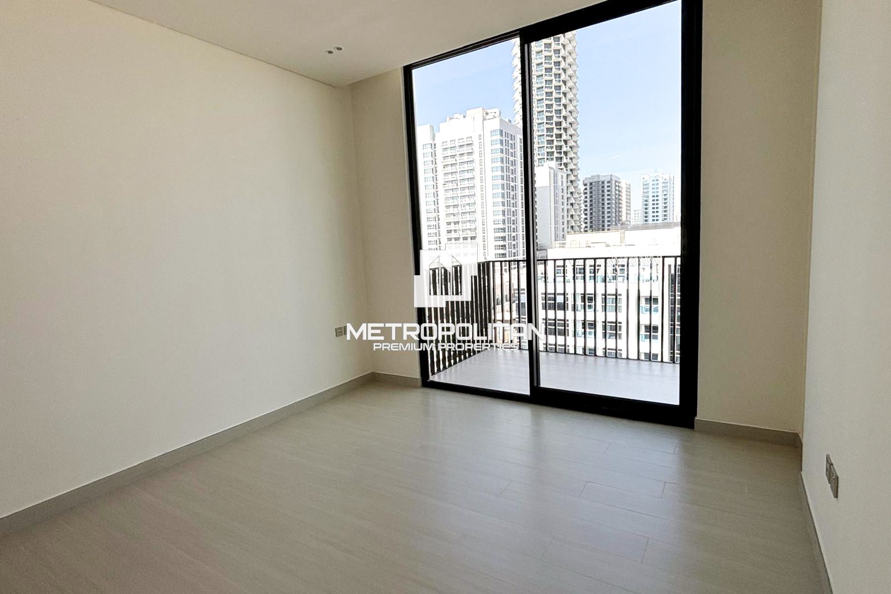 1-комнатная квартира в аренду в Jumeirah Village Circle – MPR-8734 photo-2