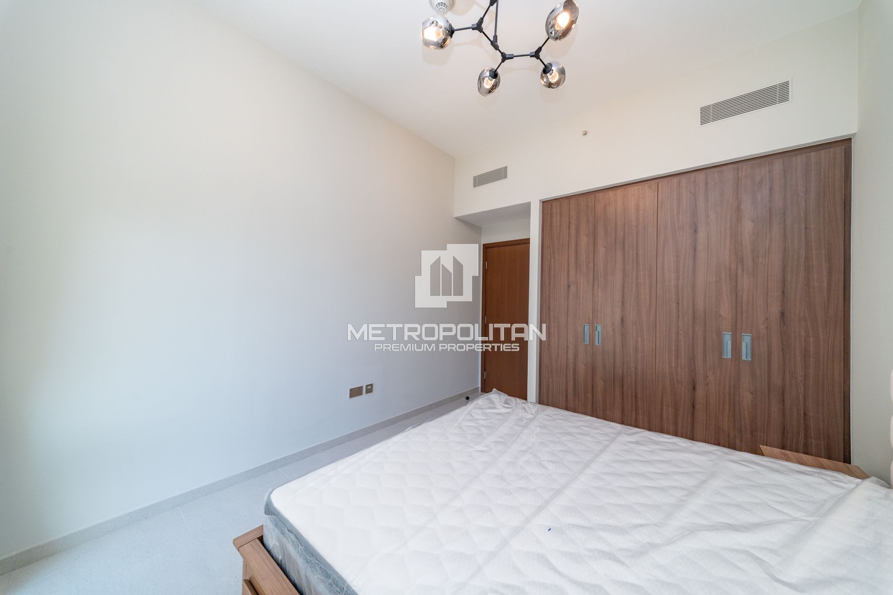 Image - Vida Residences Creek Beach, Dubai Creek Harbour (The Lagoons), Dubai | Project - Appartement