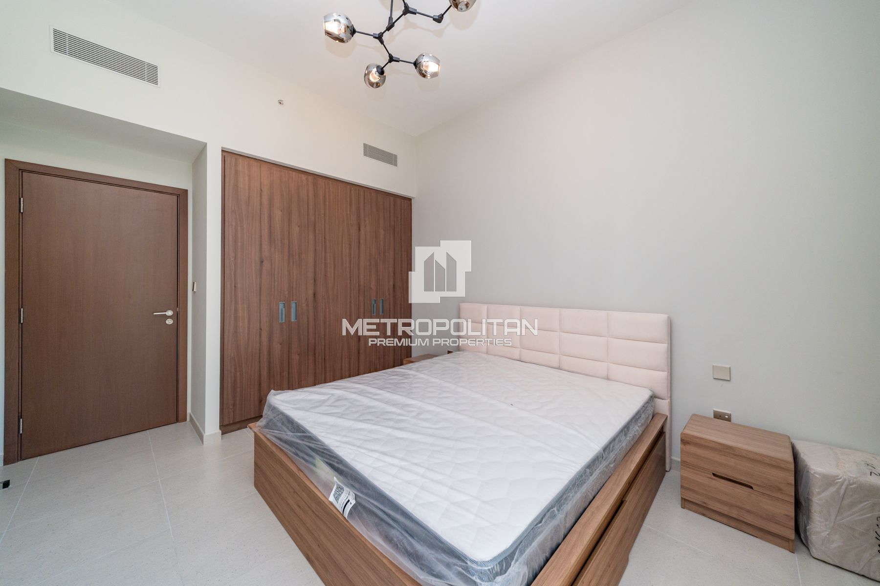 Image - Vida Residences Creek Beach, Dubai Creek Harbour (The Lagoons), Dubai | Project - Appartement