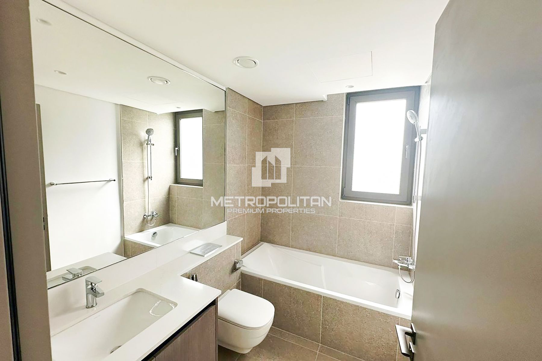 Vacant | Appliances Included | Near Amenities photo-14