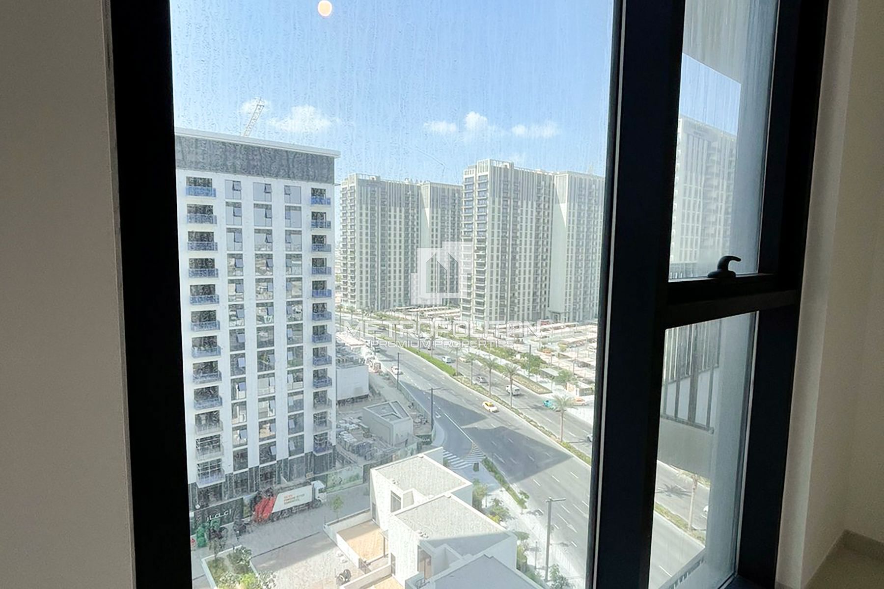 Spacious Layout | Prime Location | Great Layout photo-4