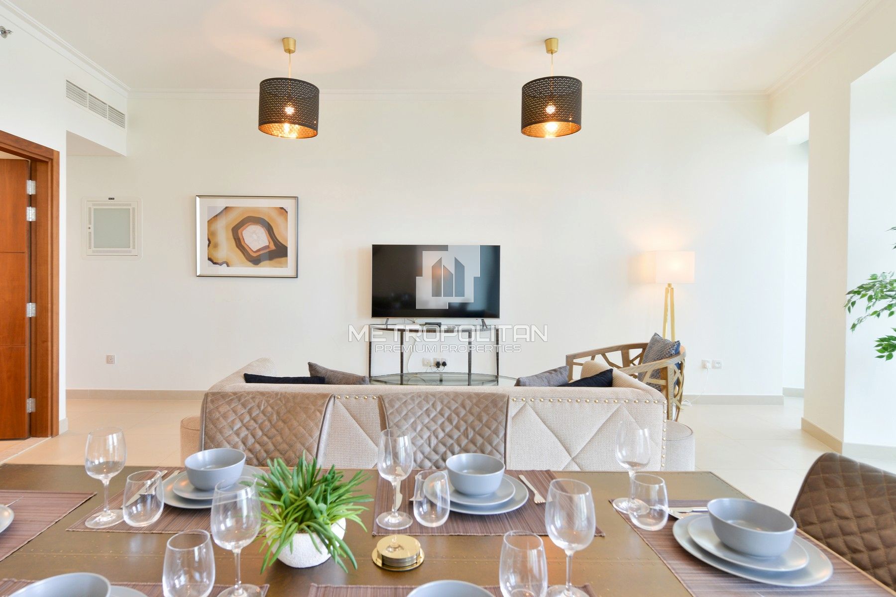 Image - Burj Vista 1, Downtown Dubai, Dubai | Project - Apartment