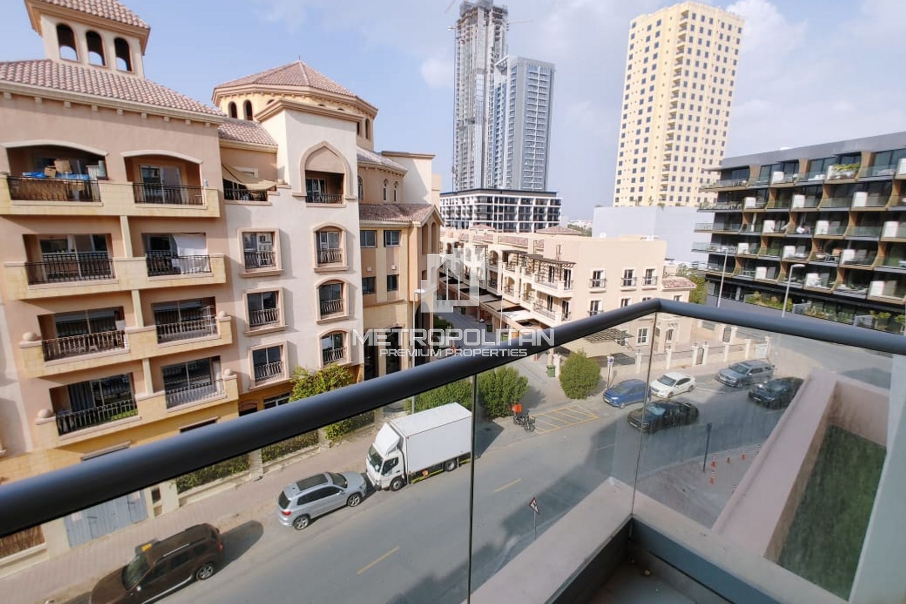 1 Bedroom | Vacant Now | Near to Circle Mall photo-11