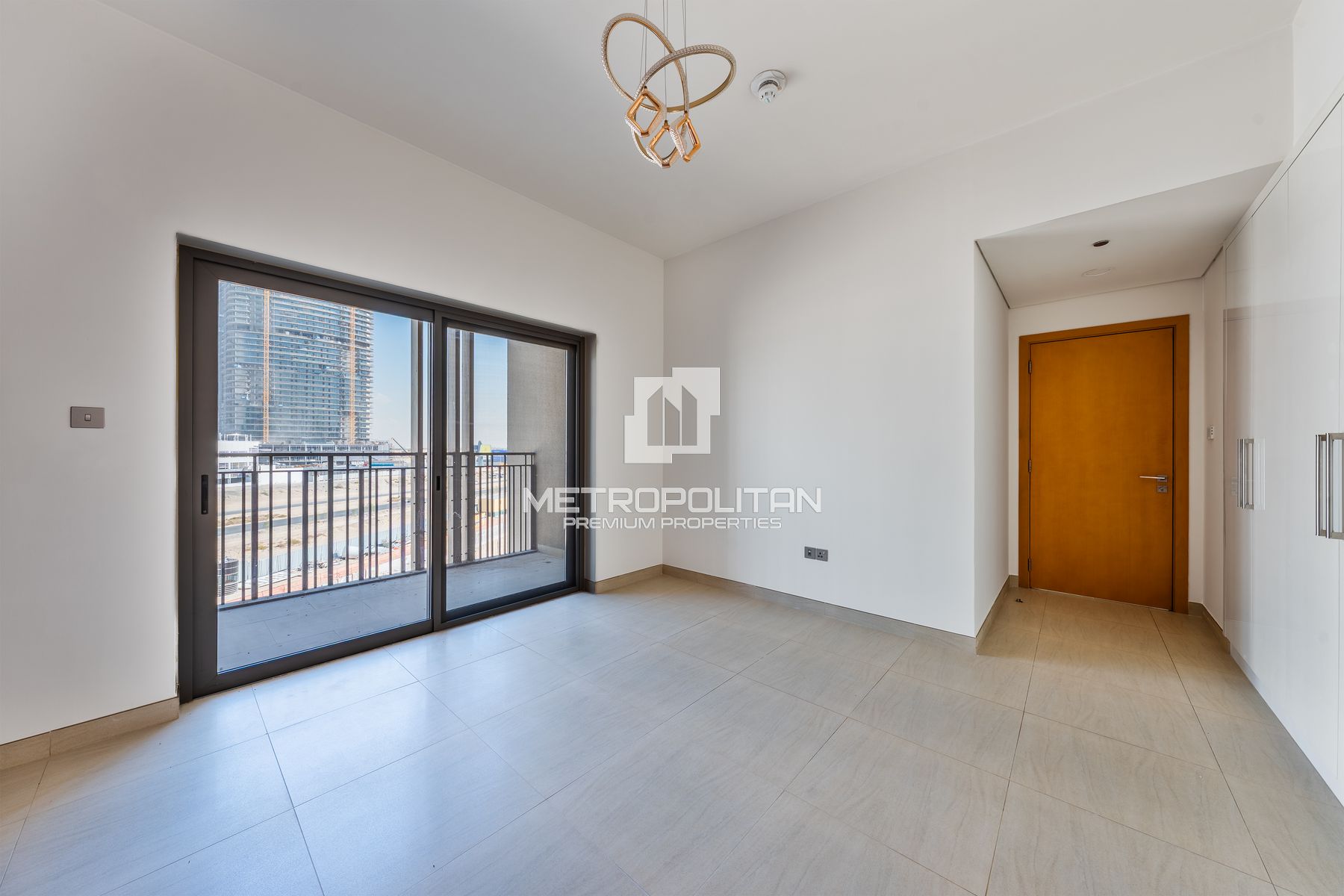 Luxurious and Stylish | Brand New | Prime Location photo-5