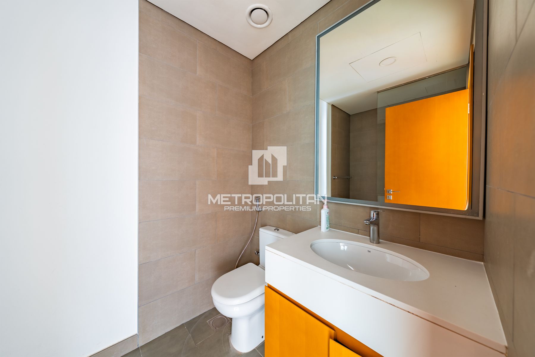 Luxurious and Stylish | Brand New | Prime Location photo-7