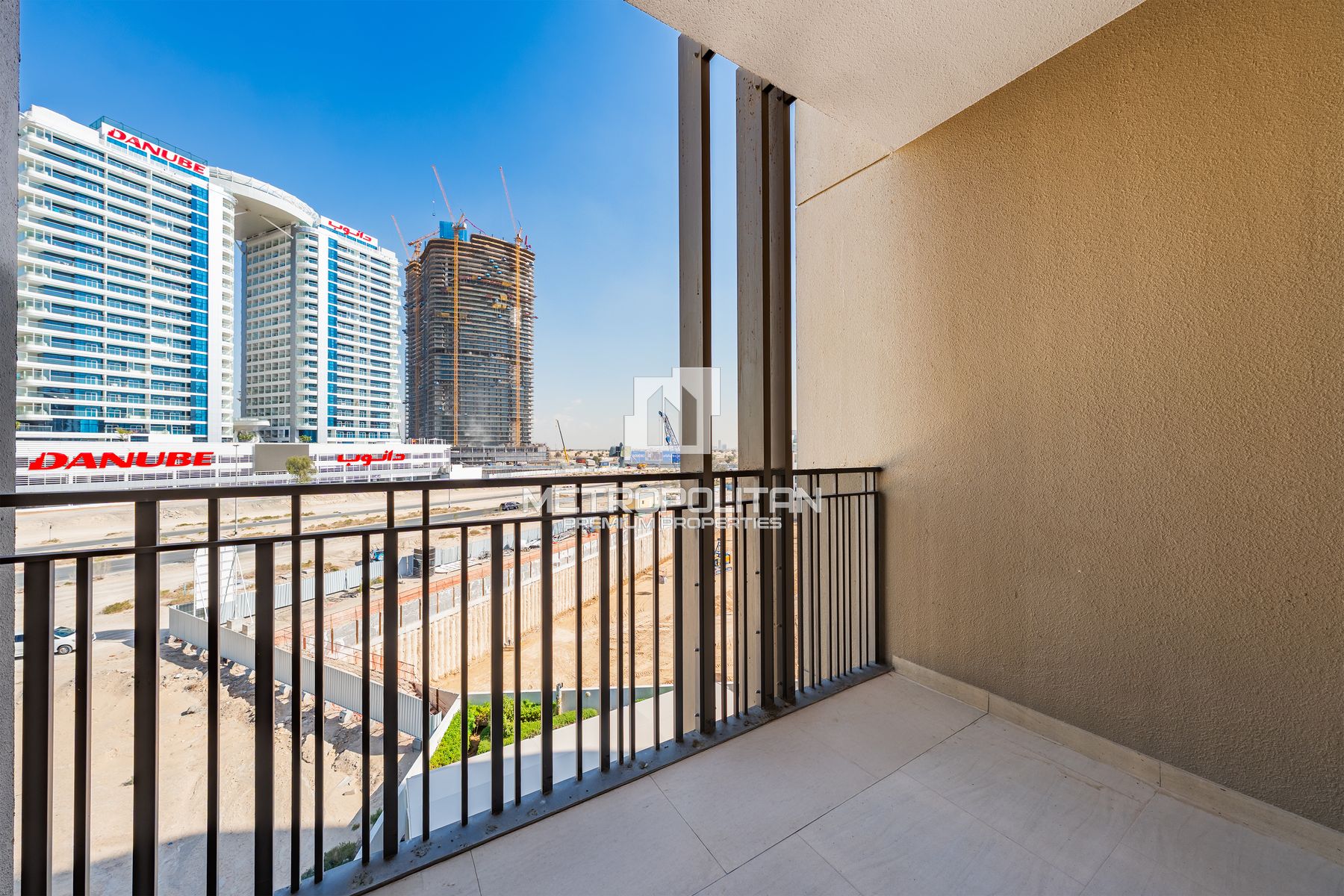 Luxurious and Stylish | Brand New | Prime Location photo-13