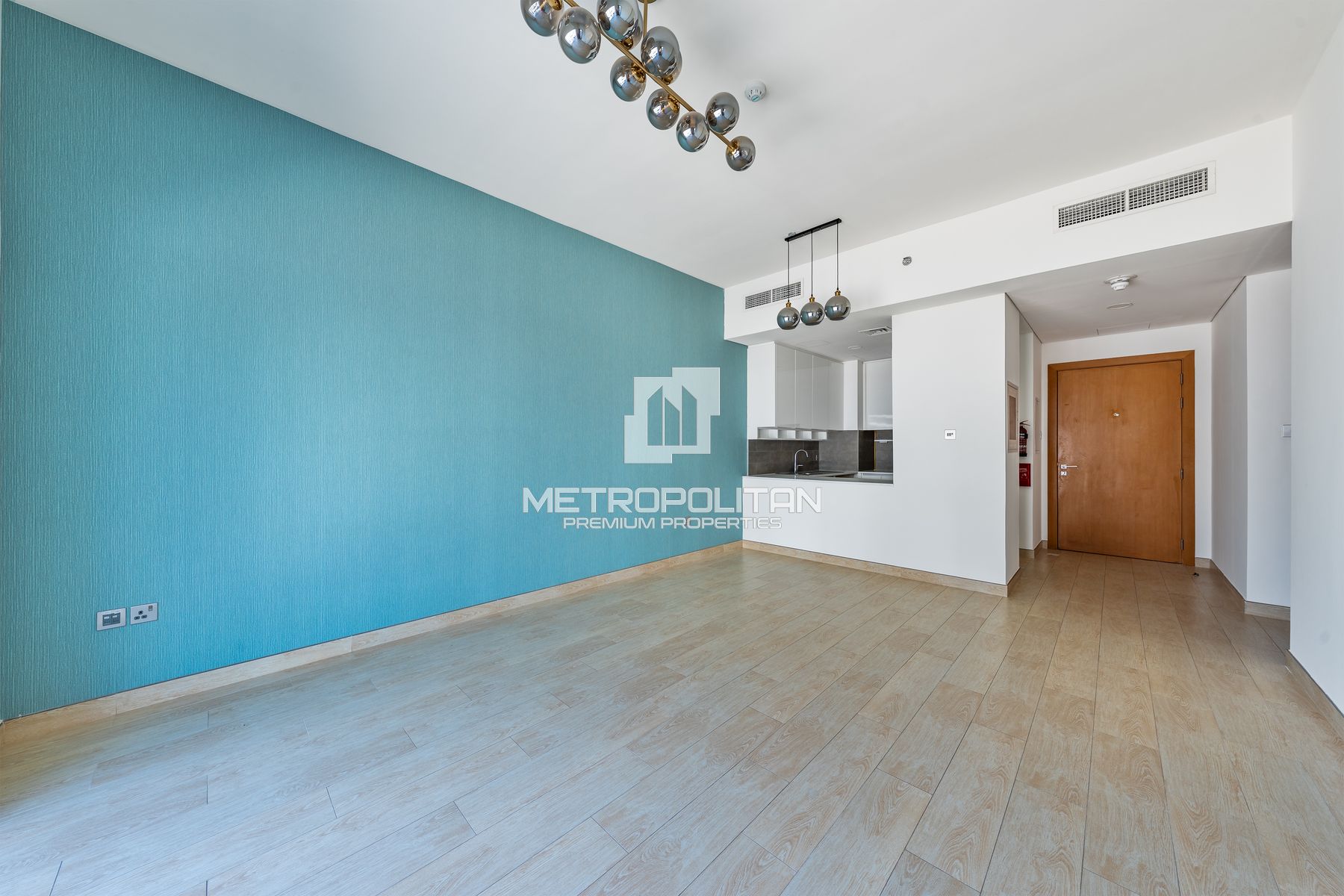 Luxurious and Stylish | Brand New | Prime Location photo-18