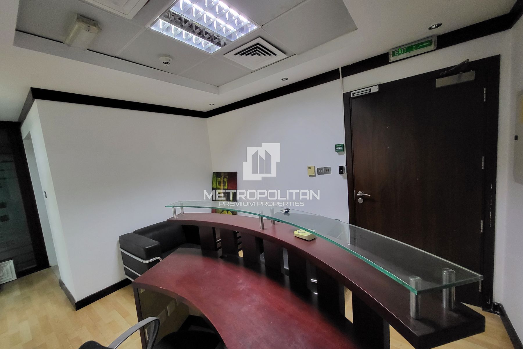 مكتب استوديو للإيجار في أبراج بحيرات جميرا – MPR-8816 photo-4