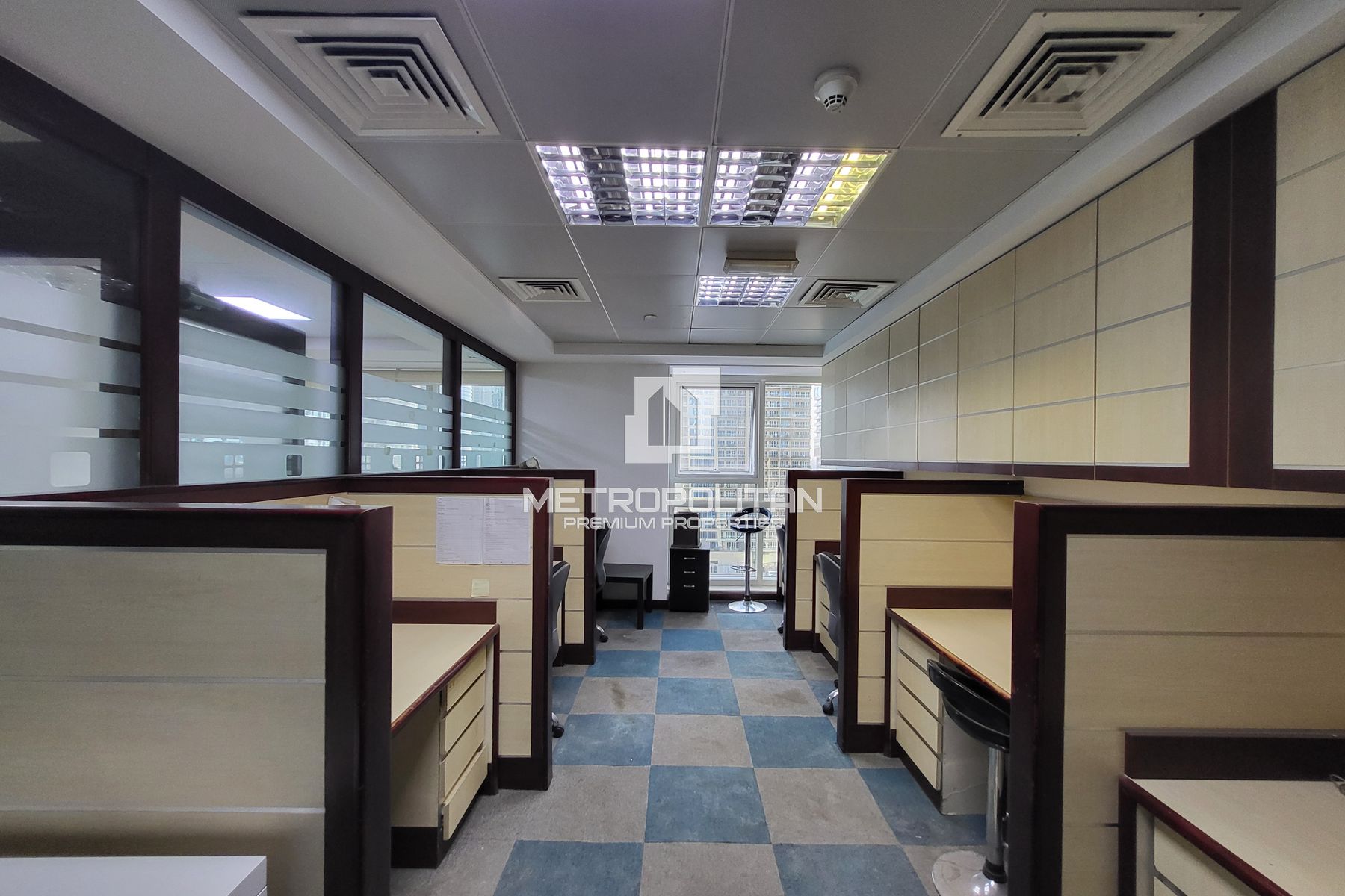 مكتب استوديو للإيجار في أبراج بحيرات جميرا – MPR-8816 photo-5