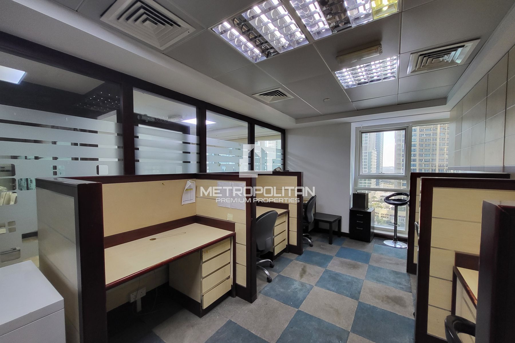 مكتب استوديو للإيجار في أبراج بحيرات جميرا – MPR-8816 photo-6