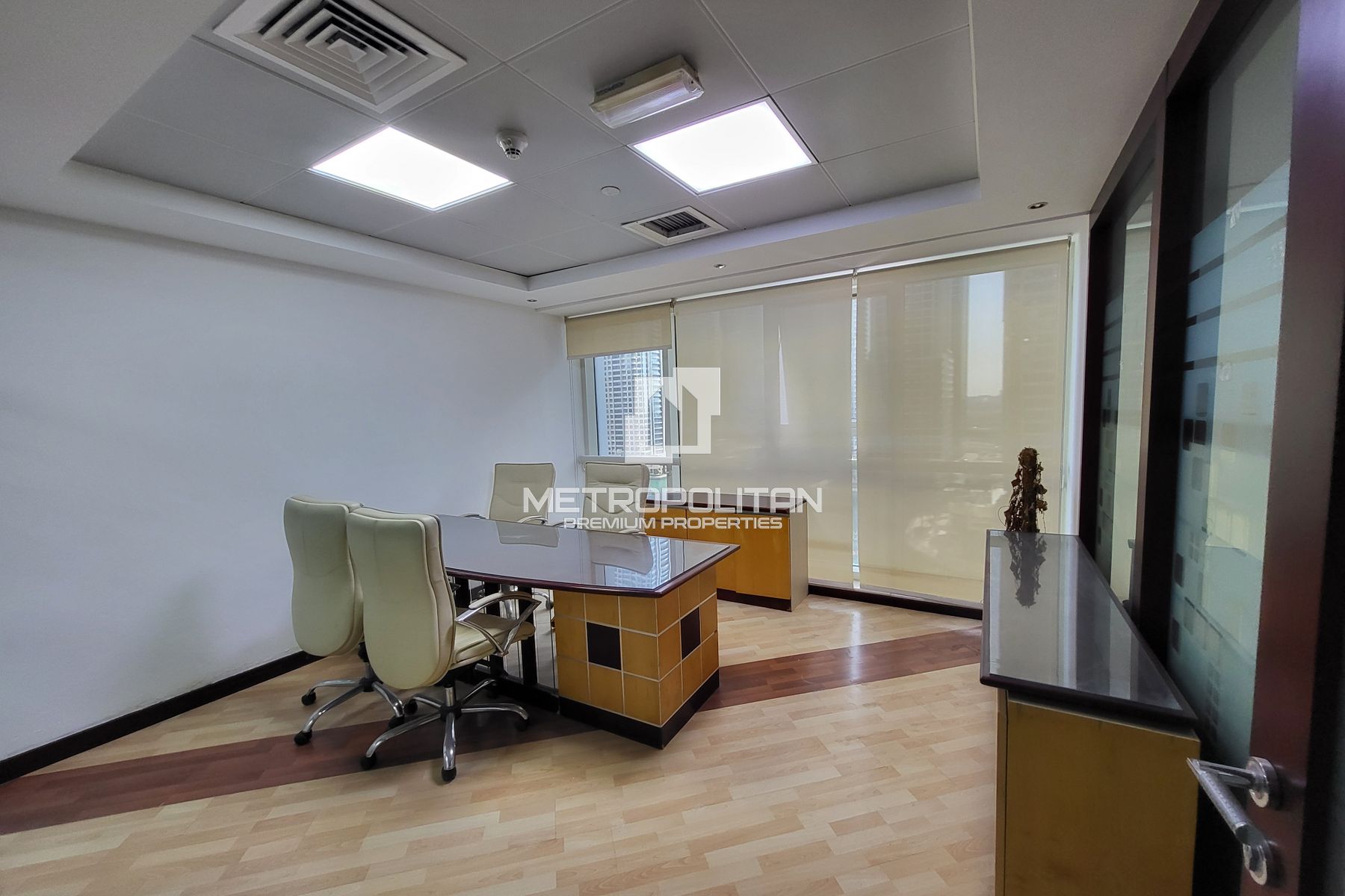 مكتب استوديو للإيجار في أبراج بحيرات جميرا – MPR-8816 photo-8