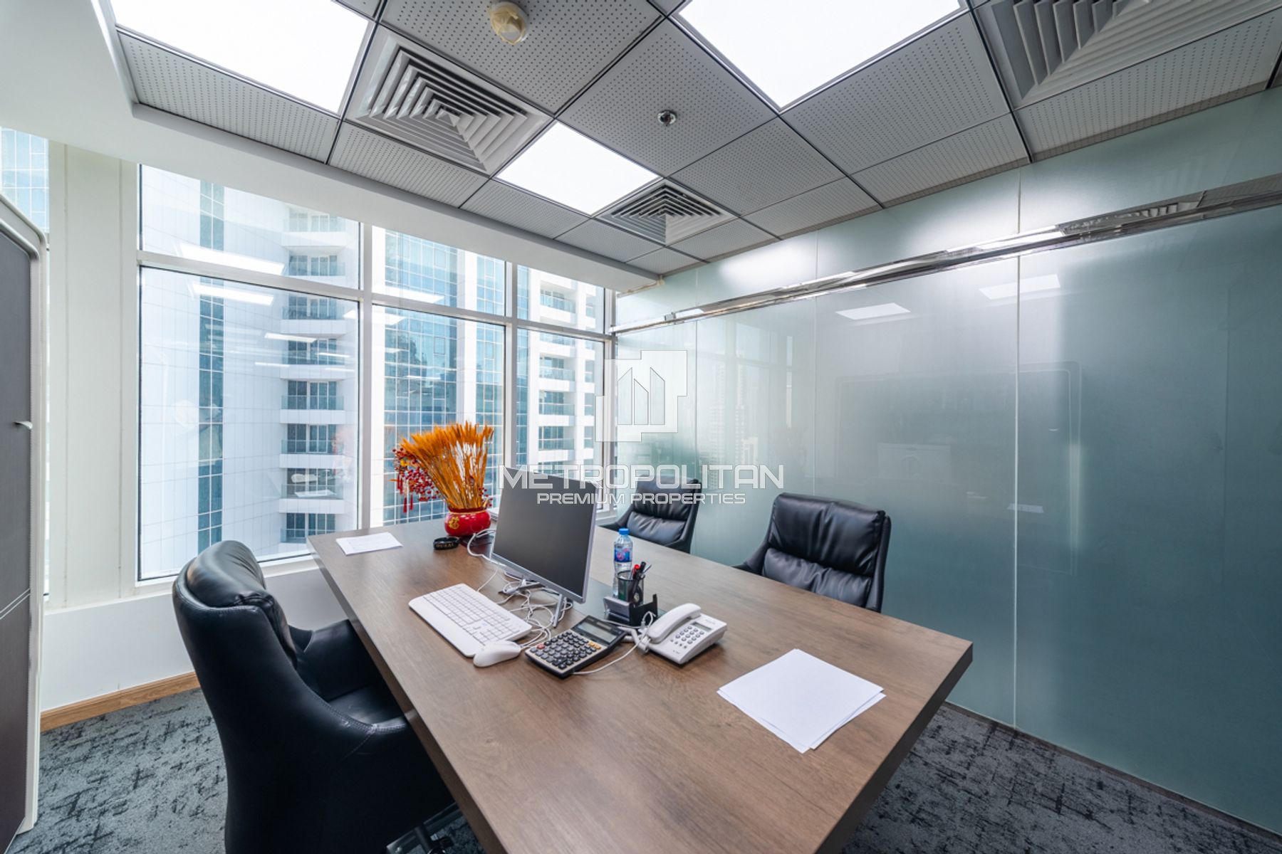 Image - Clover Bay Tower, Business Bay, Dubai | Project - Office