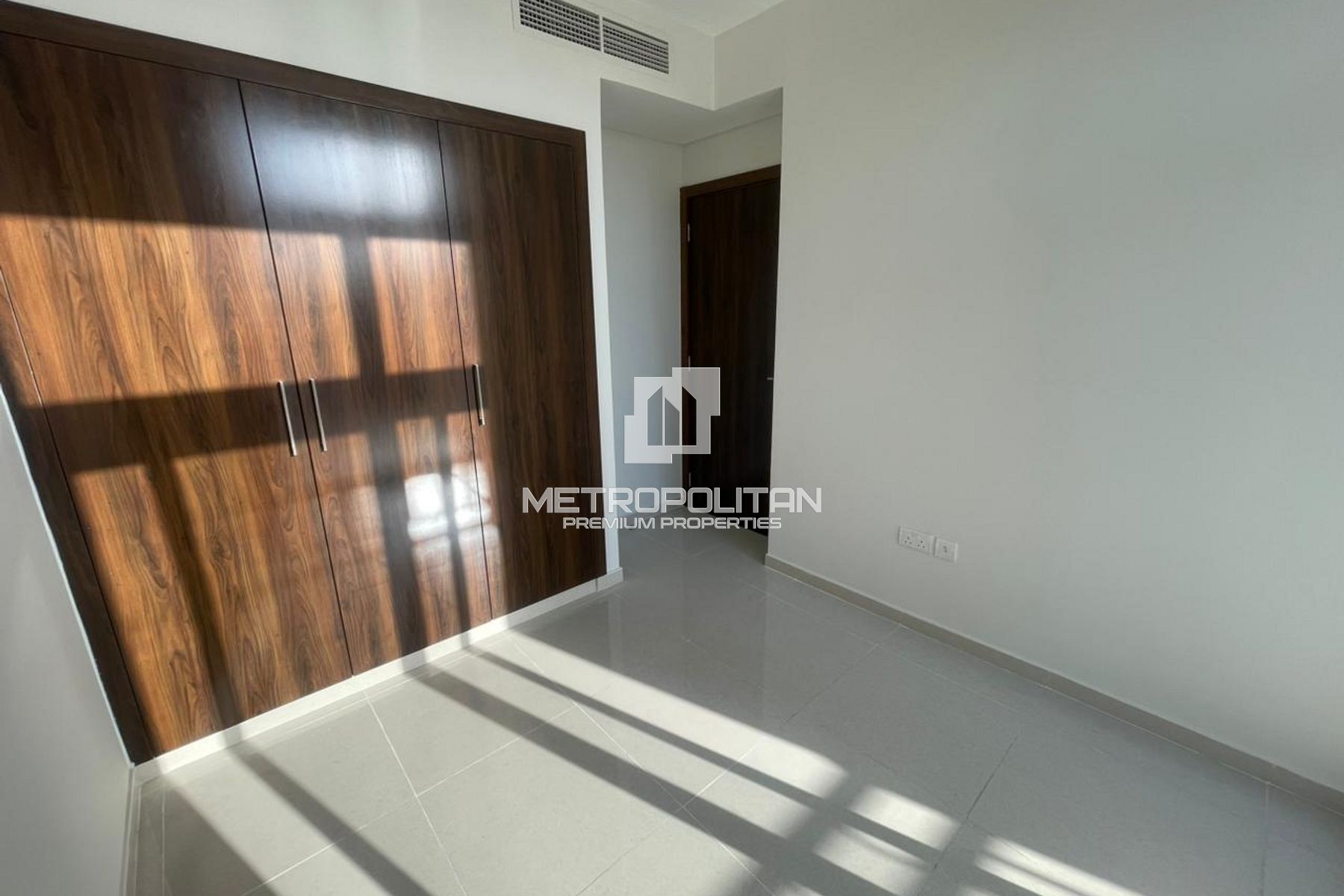 4BR Townhouse for Rent in Damac Hills 2 – MPR-8850 photo-1