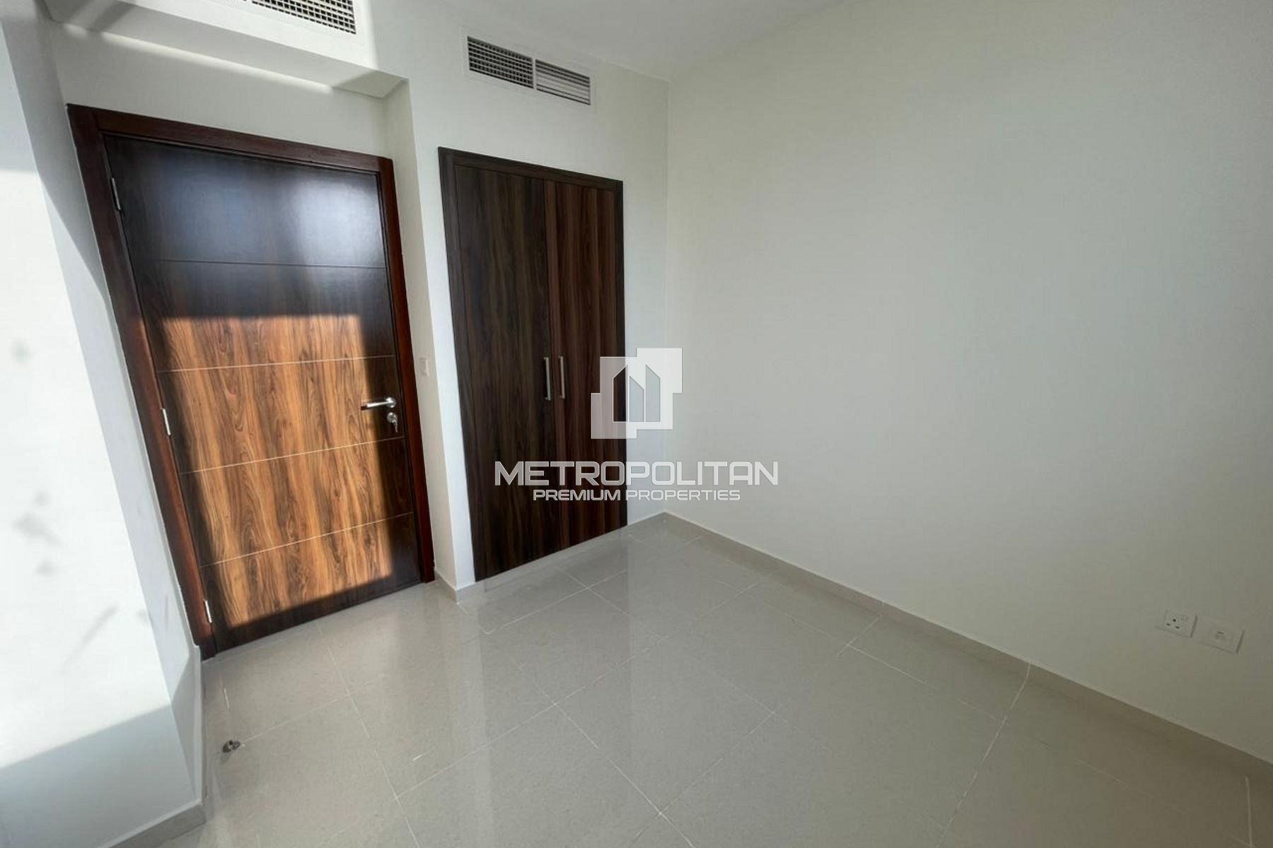 4BR Townhouse for Rent in Damac Hills 2 – MPR-8850 photo-2