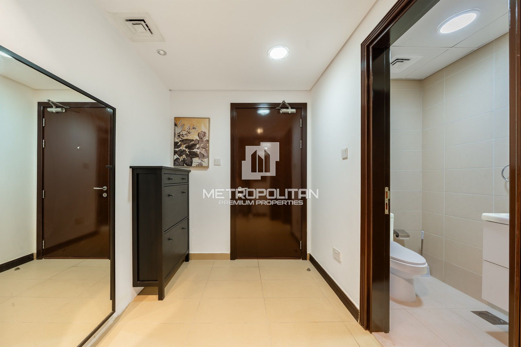 Image - Lakeside Residence, Jumeirah Lake Towers, Дубай | Project - Апартаменты