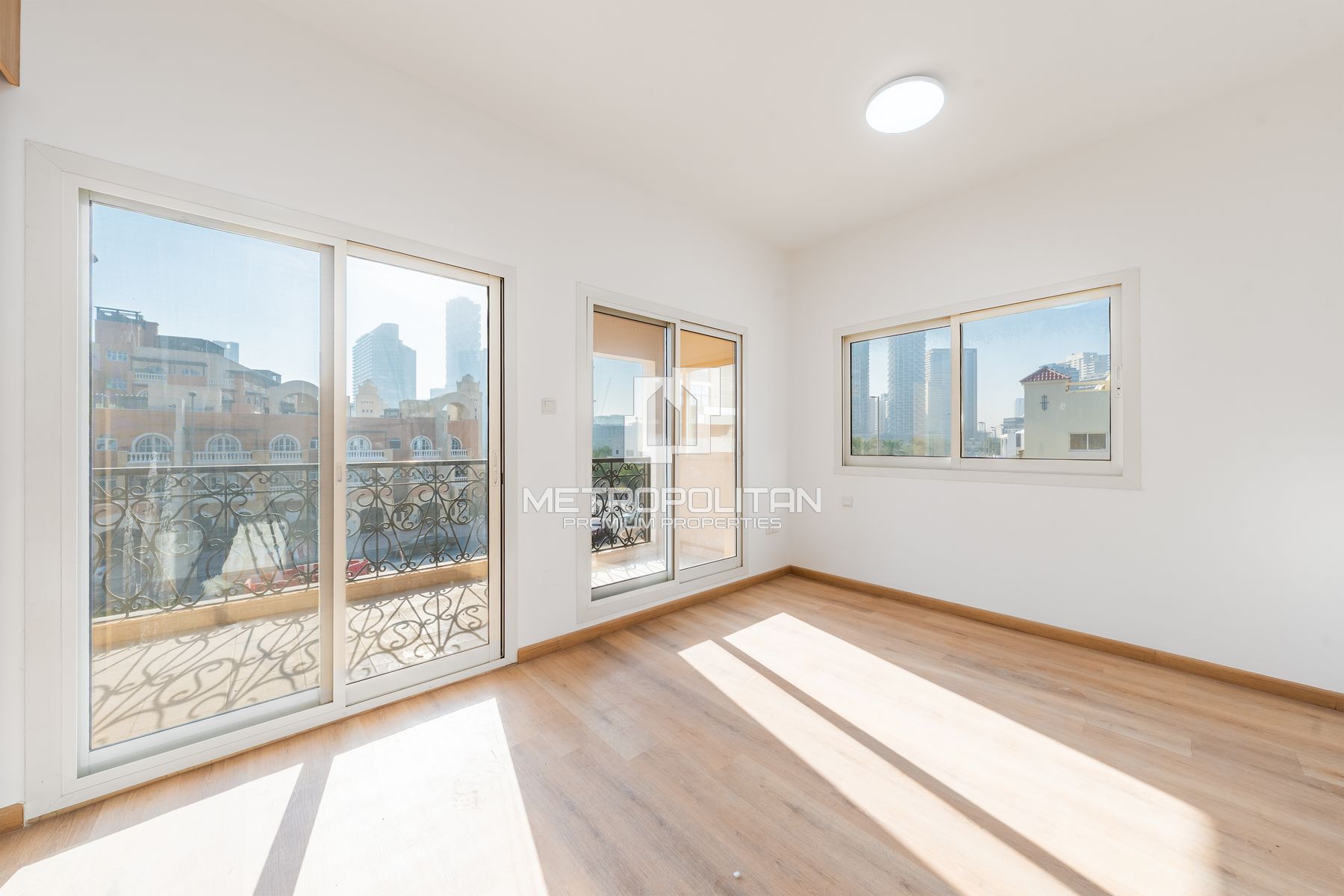 朱美拉村庄圈的4卧室联排别墅出租 – MPR-8864 photo-11