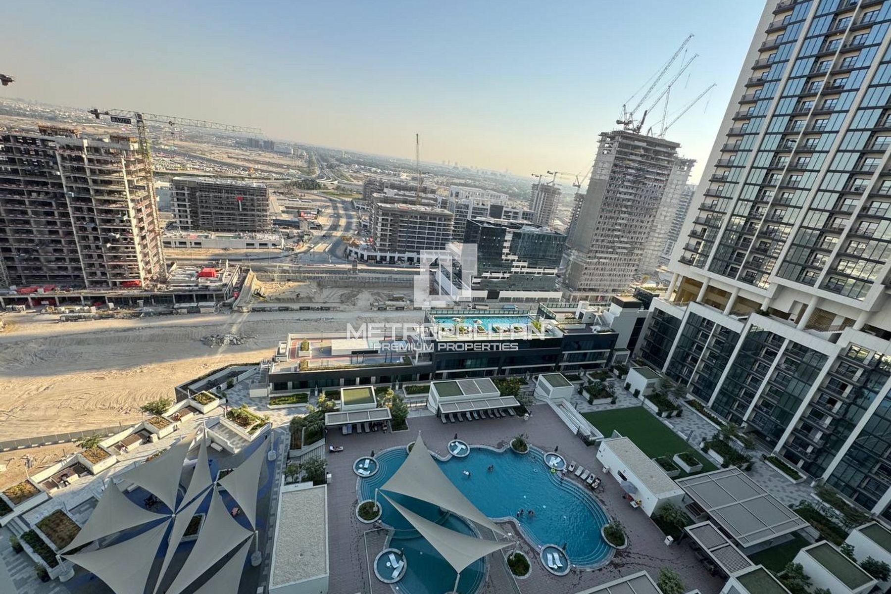 Image - The Crest Tower B, Mohammed Bin Rashid City, Дубай | Project - Апартаменты