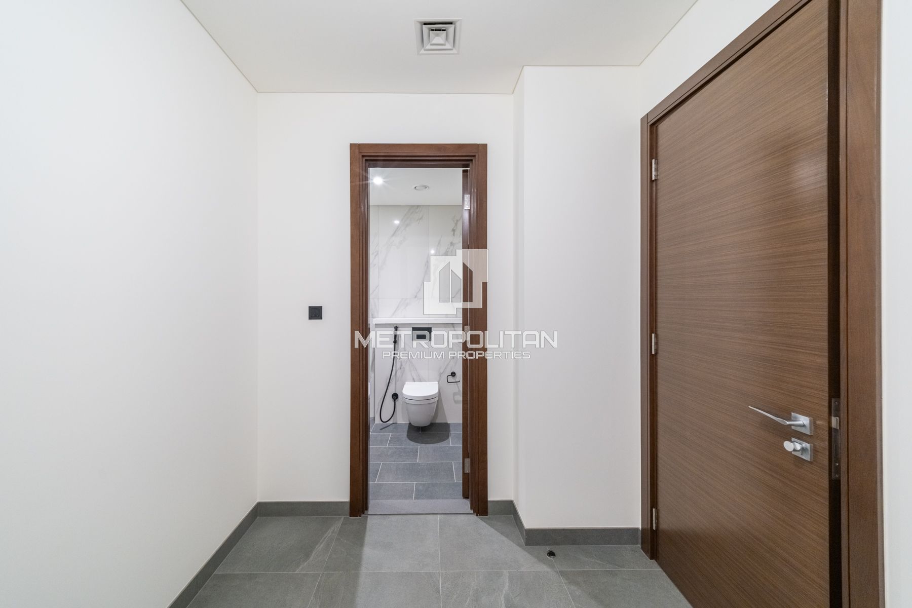 Image - Crest Grande, Mohammed Bin Rashid City, Dubai | Project - Appartement
