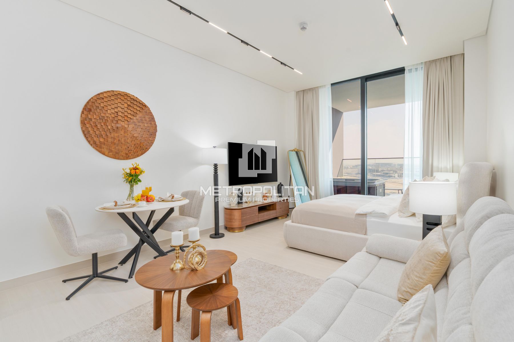 High Floor | Canal Views | Luxurious Smart Home