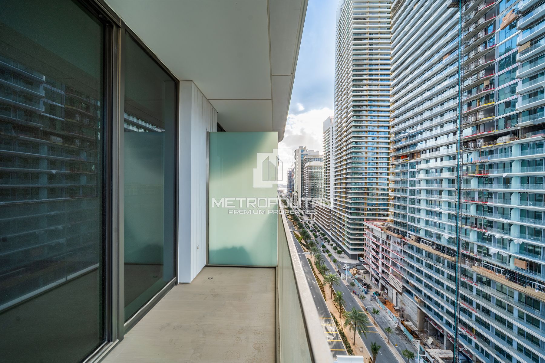 Image - Palace Beach Residence Tower 2, Dubai Harbour, Dubai | Project - Wohnung