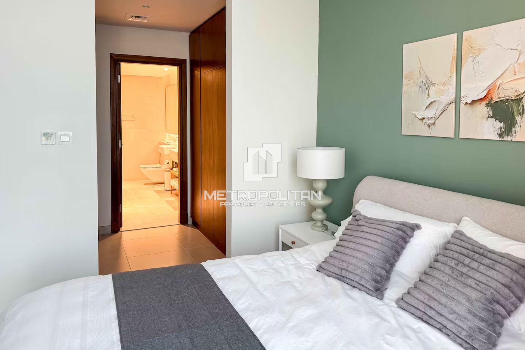 Brand New | Water View | Multiple Cheques photo-2