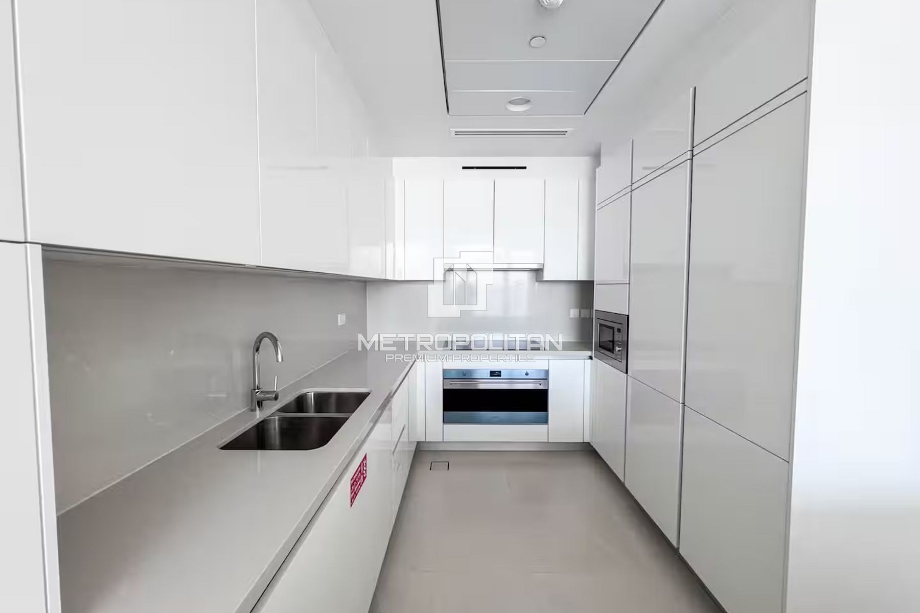 Brand New | Water View | Multiple Cheques photo-8