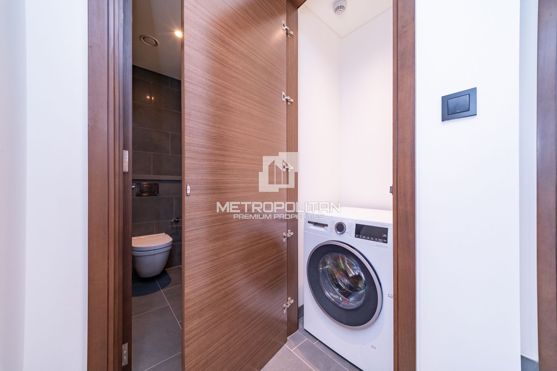 Image - The Crest Tower C, Mohammed Bin Rashid City, Dubai | Project - Apartment