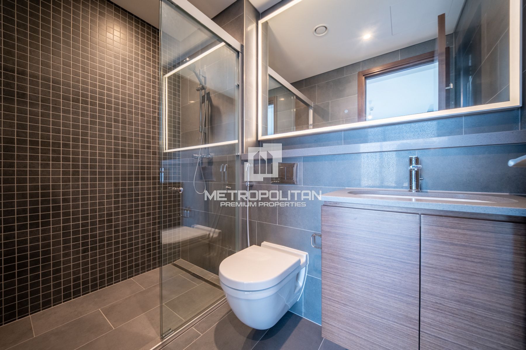 Image - The Crest Tower C, Mohammed Bin Rashid City, Dubai | Project - Apartment